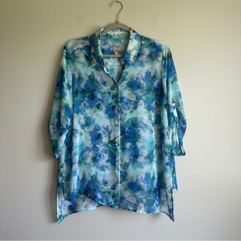 Chicos Blue Green Floral Cropped Roll Sleeve Button Down Shirt 1